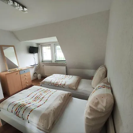 Lejlighed Schickes 110qm In Naehe Vw, Messe,dez Und Orangerie Kassel