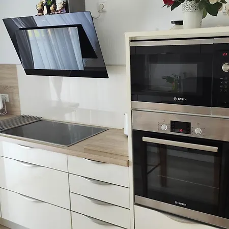 Schickes 110qm In Naehe Vw, Messe,dez Und Orangerie