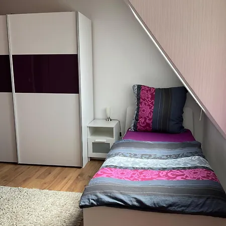 Ks 110qm In Naehe Vw, Messe,dez Und Orangerie Appartement Cassel