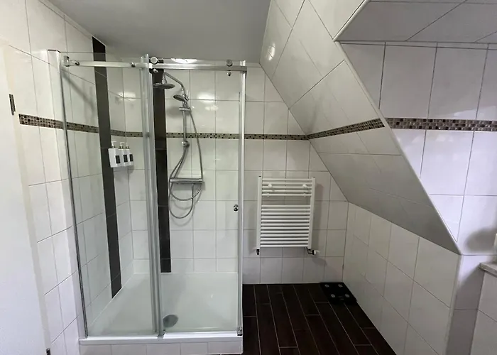 Schickes 110qm In Naehe Vw, Messe,dez Und Orangerie Apartment Kassel