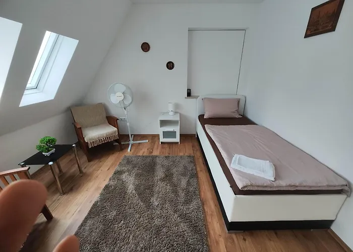 Apartment Schickes 110qm In Naehe Vw, Messe,dez Und Orangerie Kassel